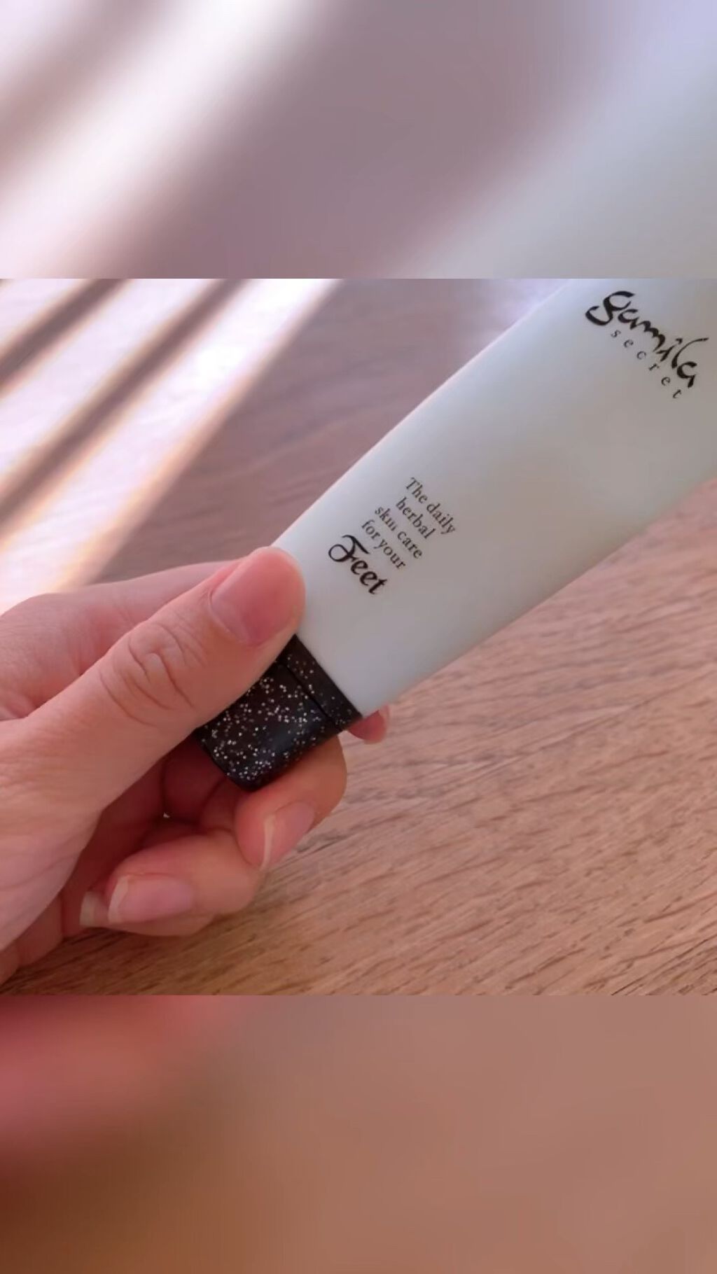 ガミラシークレット フットバーム/ガミラシークレット/レッグ・フットケアを使ったクチコミ（1枚目）