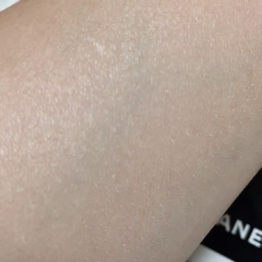 CHANEL ル ブラン ルース パウダーのクチコミ「こちらは、
💋CHANEL💋
♥️ルブラン ルース パウダーUV♥️

SPF50
PA + .....」（3枚目）