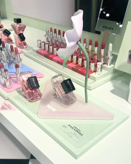 プラダ メッシュ クッション LN10 / PRADA BEAUTY | LIPS プラダ メッシュ クッション LN10 / PRADA BEAUTY | LIPS
