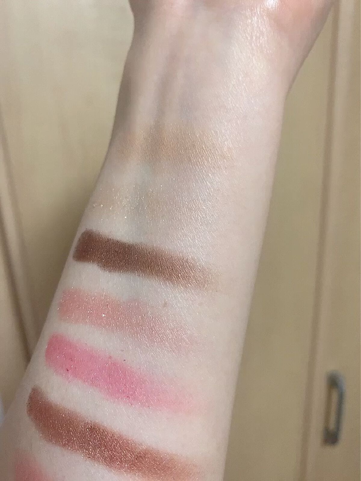 ラブアイシャドウパレット/HOLIKA HOLIKA/アイシャドウパレットの動画クチコミ2つ目