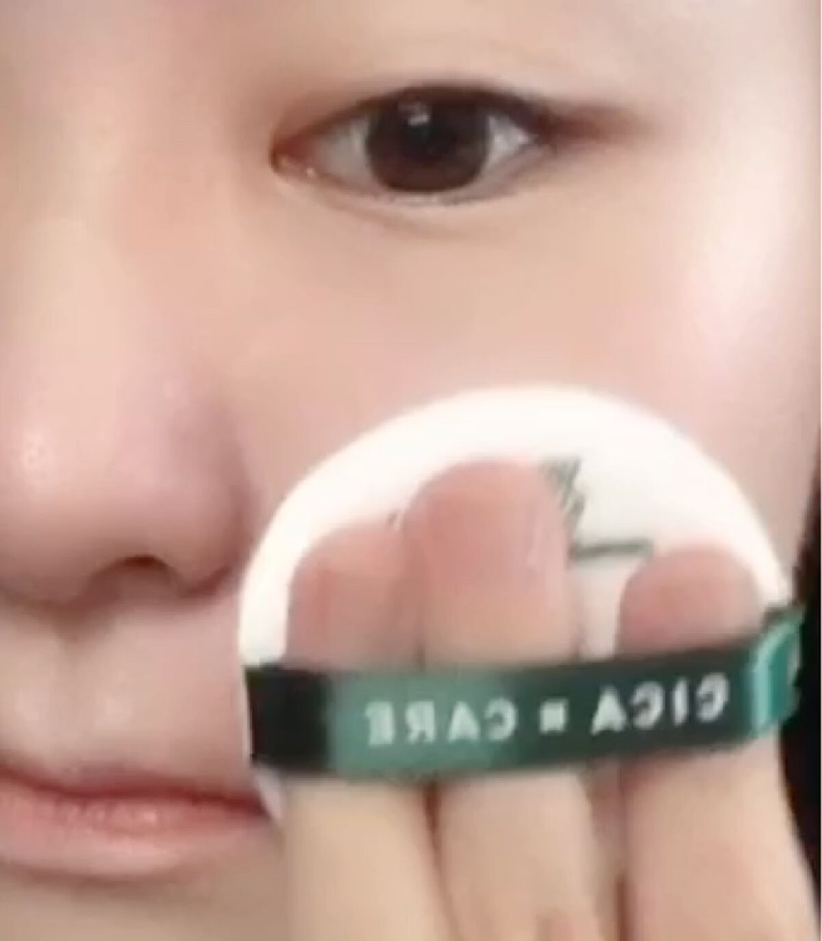 CICA エアリーフィットカバークッション/VT/クッションファンデーションを使ったクチコミ（2枚目）