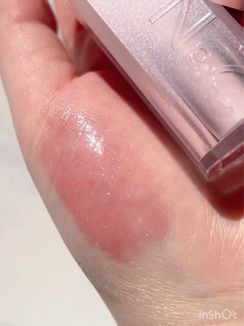 グレイズバウンシングティント/2aN/リップティントの動画クチコミ3つ目