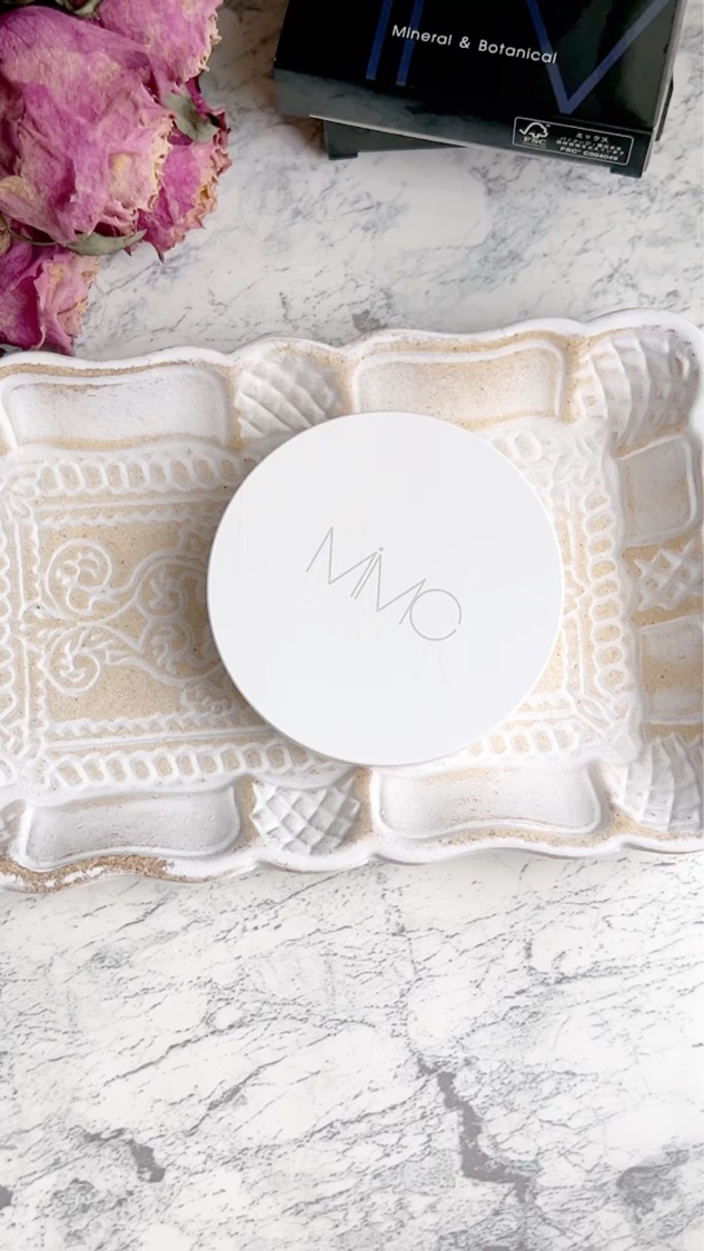 ミネラルイレイザーバーム カラーズ/MiMC/化粧下地の動画クチコミ1つ目