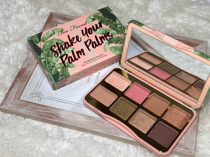 シェイク ユア パーム パームズ ミニ アイシャドウ パレット/Too Faced/アイシャドウパレットの人気ショート動画