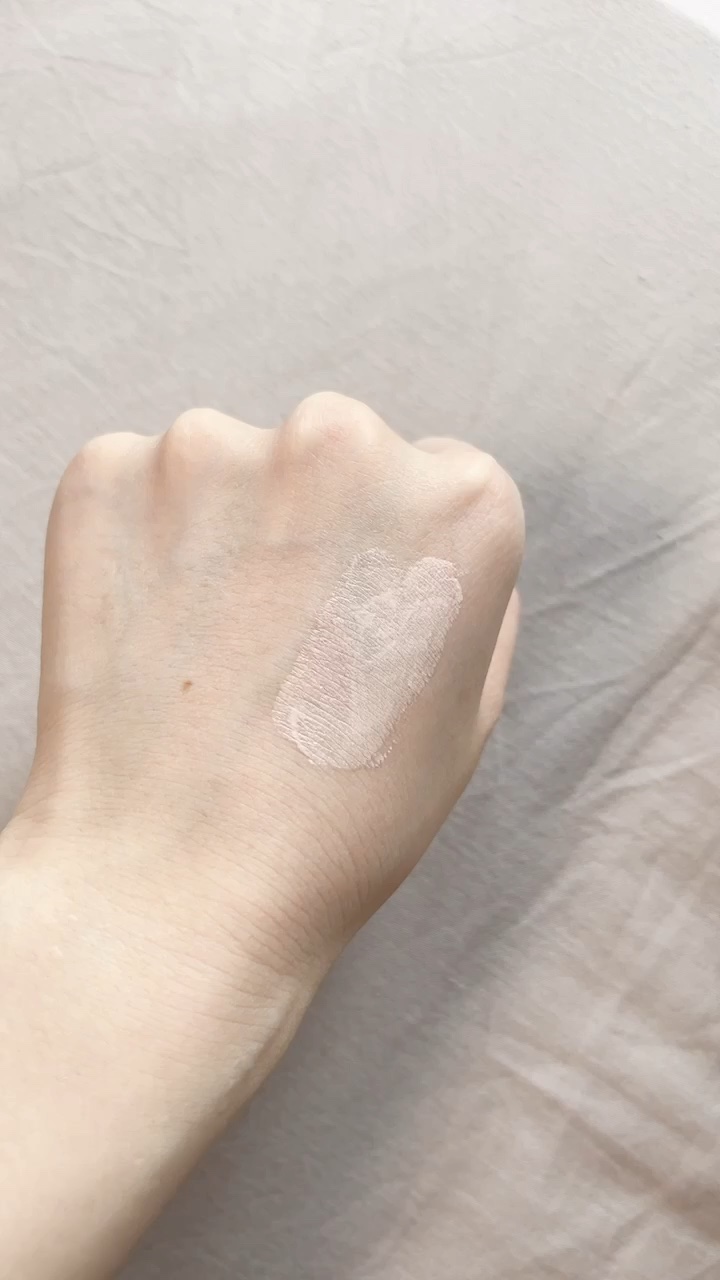 ラトゥー エクラ ファンデーション プライマー N/PAUL &amp; JOE BEAUTE/化粧下地を使ったクチコミ（1枚目）