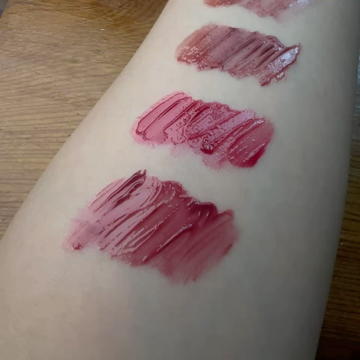 ハイパーデューイリップティント/Tiny Wonder/リップティントの動画クチコミ3つ目