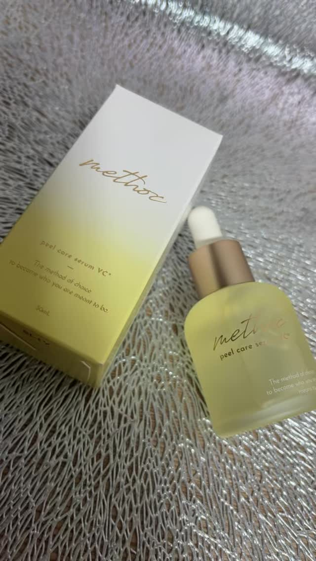 メソック　ピールケアセラムVC

ざらつき、乾燥による毛穴、角質、皮脂、
乾燥によるくすみに次世代ピールケア💛

角質ケア×導入美容液を
実現したピールケアセラム🍃

洗顔後、スキンケアの一番始めに使います！
みずみずしいサラッとしたテ