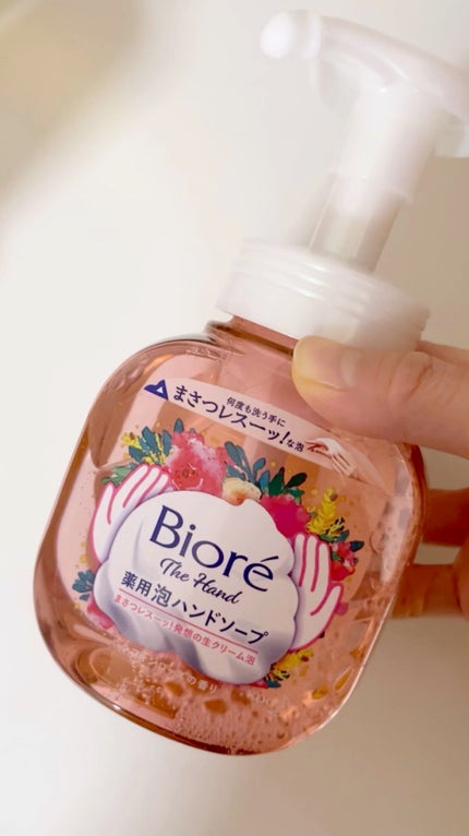 ビオレ ザ ハンド 泡ハンドソープ シフォンローズの香り/ビオレ/ハンドソープの人気ショート動画