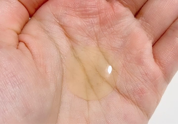 カーミングフェイシャルウォッシュ/favs/洗顔フォームを使ったクチコミ（3枚目）