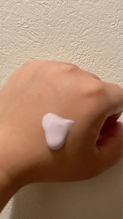 トーンアップUV エッセンス/サンカット®/日焼け止めローションを使ったクチコミ(4枚目)