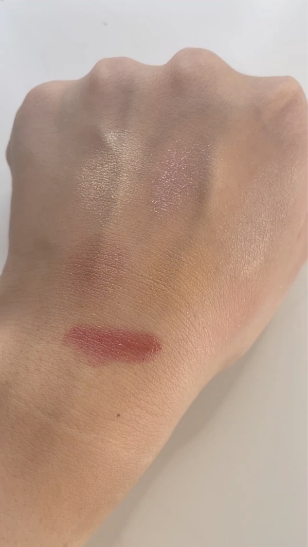 ブラッシュ ミックス/ADDICTION/パウダーチークの動画クチコミ1つ目