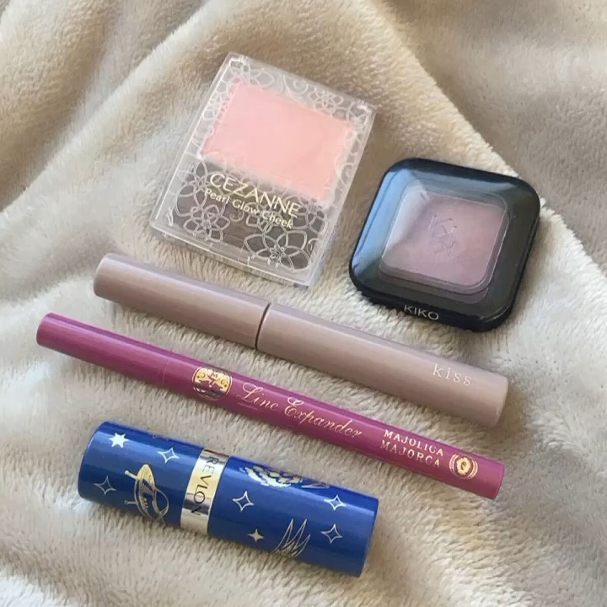 パールグロウチーク/CEZANNE/パウダーチークの人気ショート動画