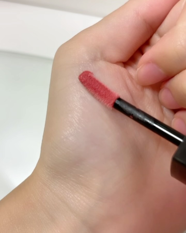 ケイト リップモンスター クリスタルポッド/KATE/口紅の動画クチコミ4つ目