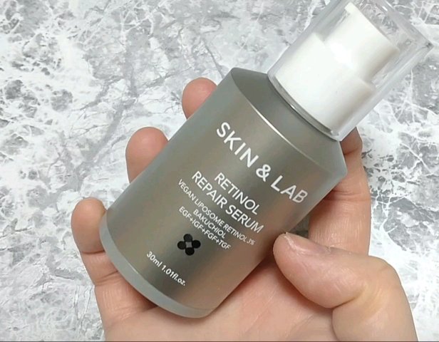 ヴィーガンリポソームレチノールセラム/SKIN&LAB/美容液を使ったクチコミ（2枚目）