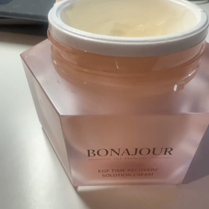 イージーエフタイムリカバリーソリューションクリーム/Bonajour/フェイスクリームを使ったクチコミ（3枚目）