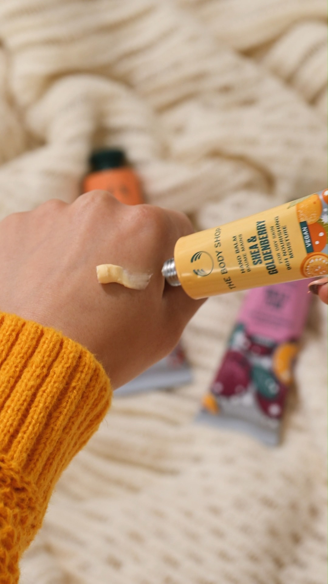 ハンドバーム SB PLM/THE BODY SHOP/ハンドクリームの動画クチコミ1つ目