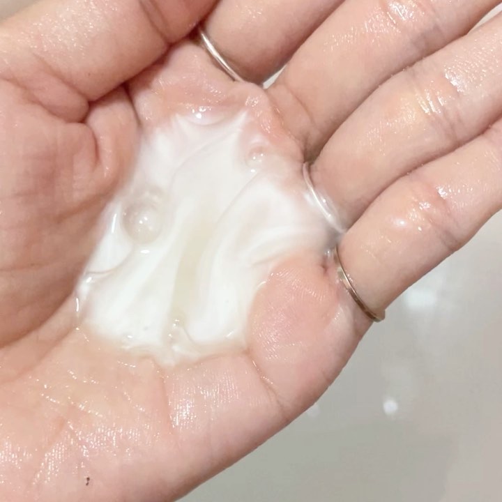 ヒアルコラーゲンスカルプケア シャンプー/トリートメント/Dermafume/市販シャンプーの動画クチコミ3つ目