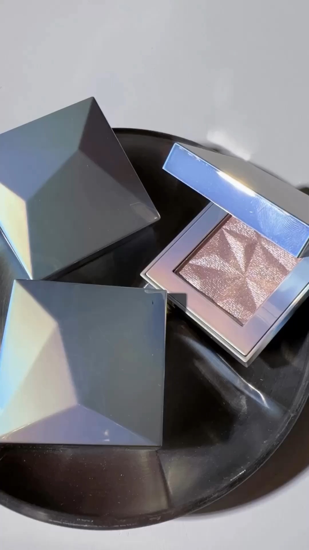 オーロラ ハイライト/LionWell（ライオンウェル）/パウダーハイライトを使ったクチコミ（1枚目）