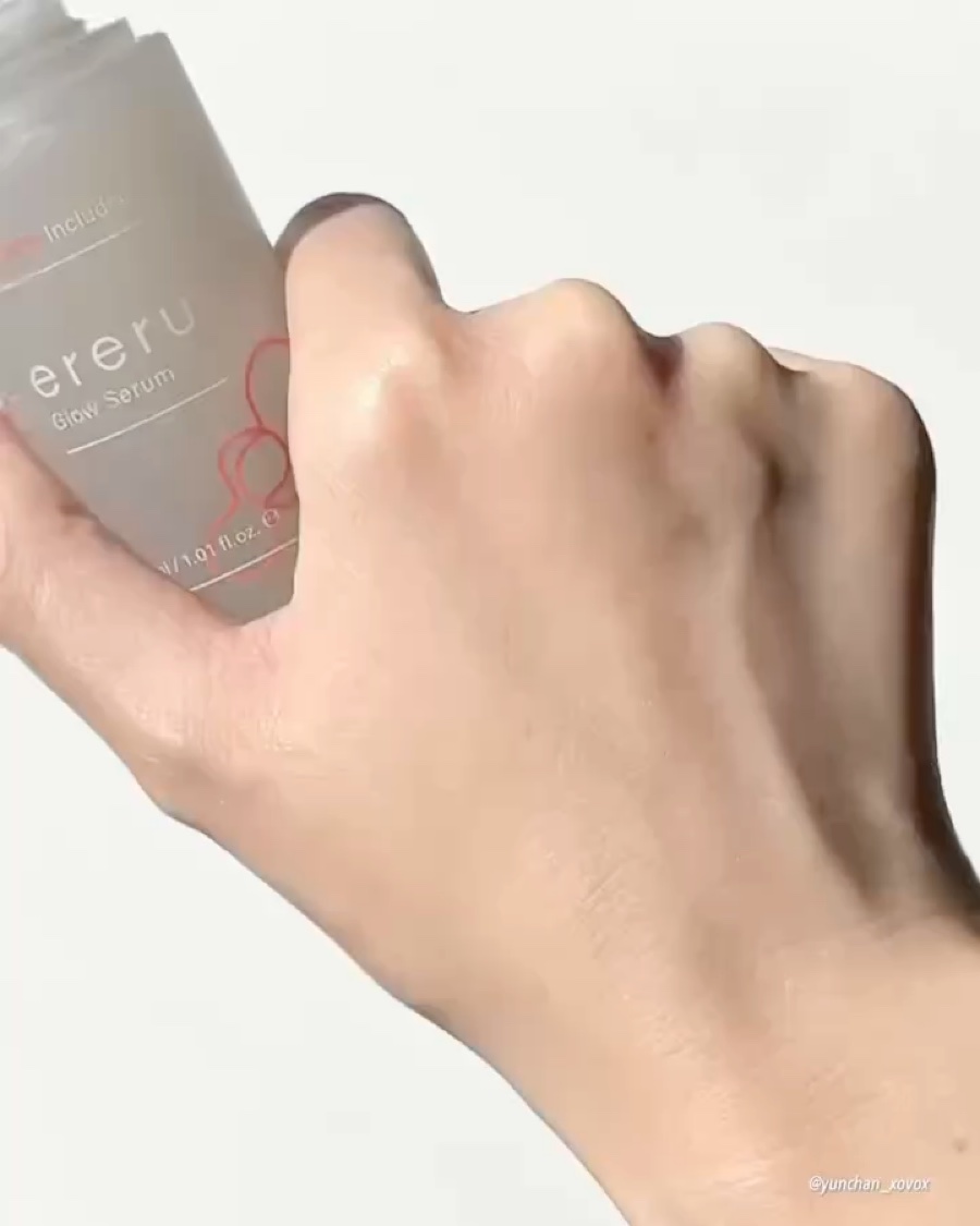 グロウセラム/ereru/美容液の動画クチコミ3つ目