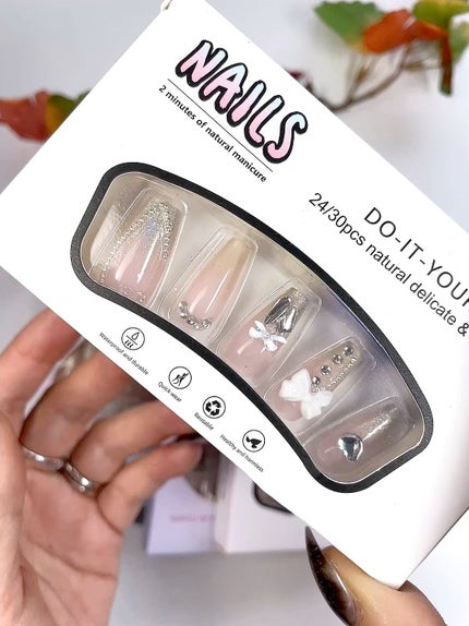 ネイルチップ/SHEIN/ネイルチップ・パーツの人気ショート動画