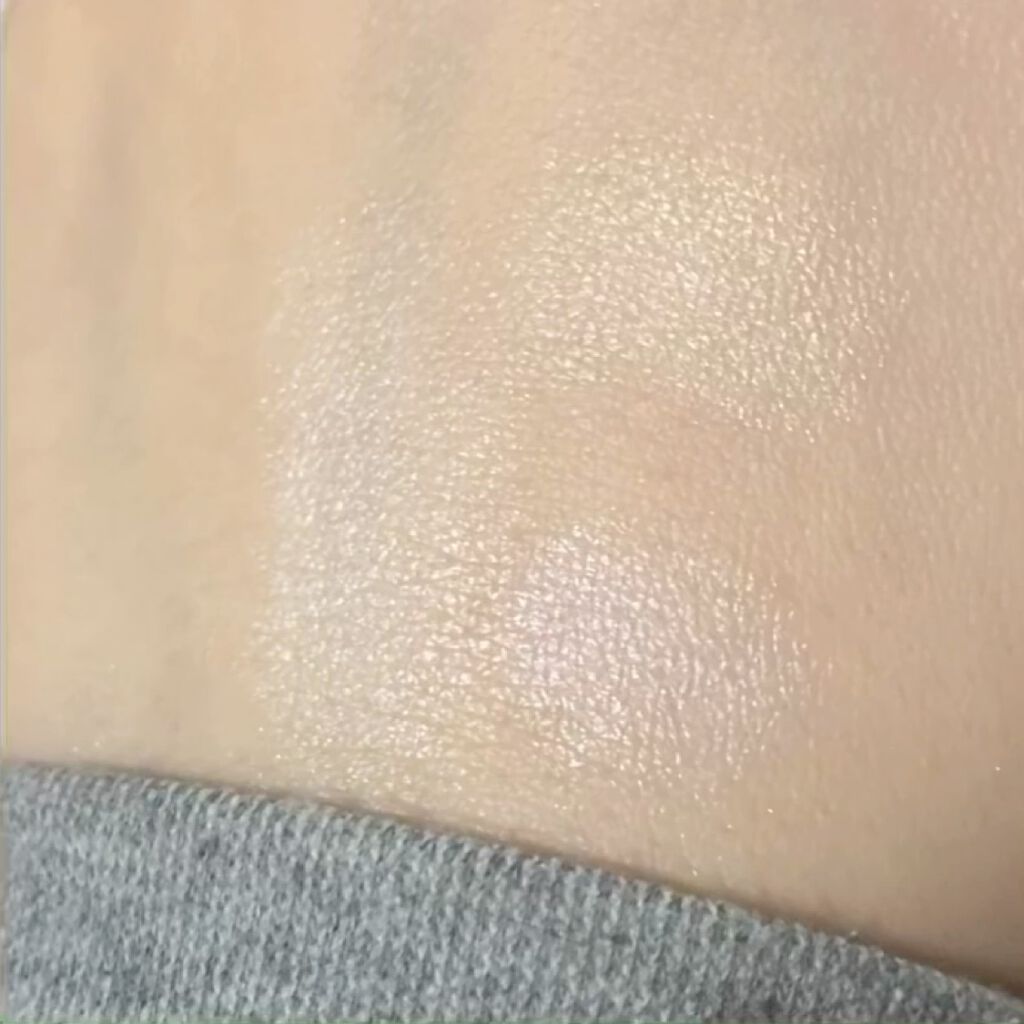 プレミアムショコラハイライター/スウィーツ スウィーツ/パウダーハイライトの動画クチコミ4つ目