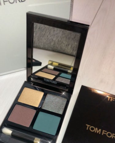 アイ カラー クォード/TOM FORD BEAUTY/アイシャドウパレットを使ったクチコミ（2枚目）