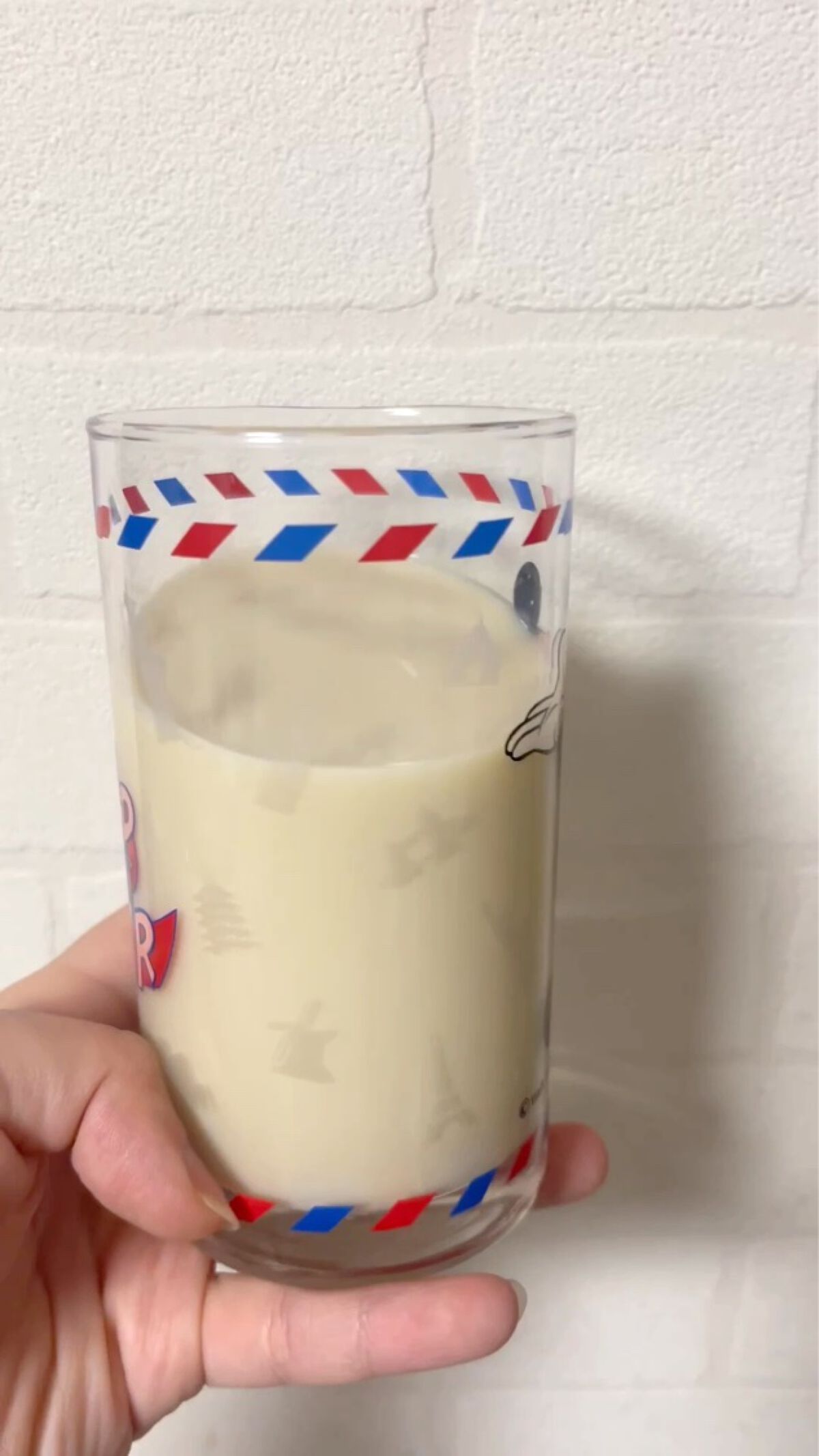 オーガニック豆乳 バニラ/Kirkland Signature(カークランドシグニチャー)/豆乳飲料の動画クチコミ1つ目