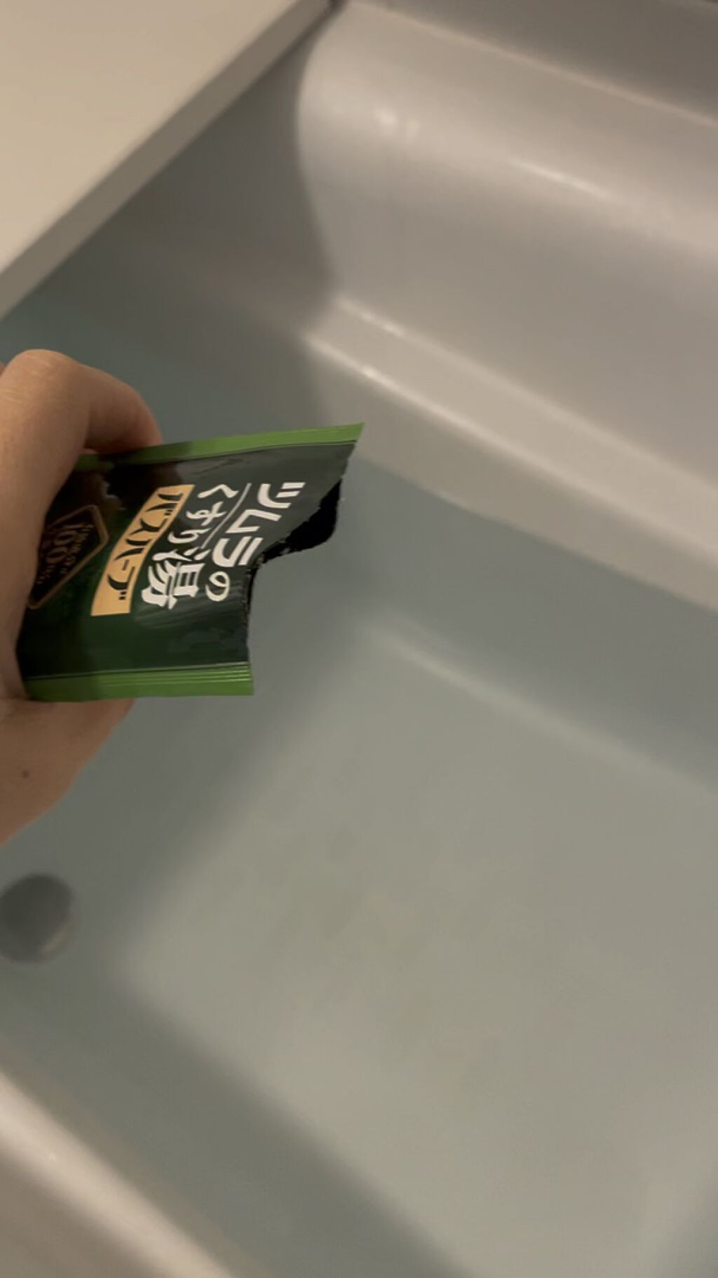 ツムラのくすり湯 バスハーブ/ツムラ/生薬系入浴剤の動画クチコミ2つ目