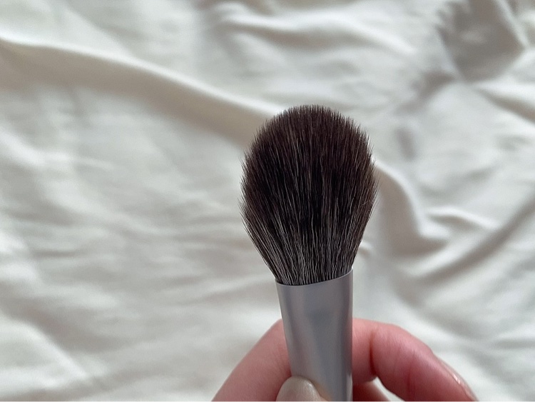 BLUR FIT EASY BRUSH/2aN/メイクブラシを使ったクチコミ（2枚目）