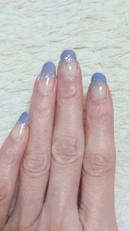 カラフルネイルズ/キャンメイク/マニキュアの人気ショート動画