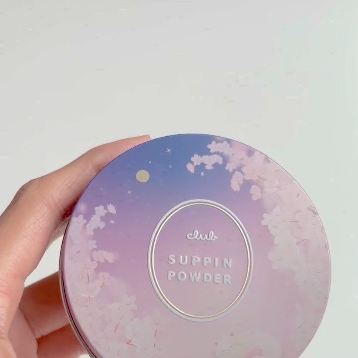 すっぴんパウダー おやすみ夜桜の香り/クラブ/プレストパウダーを使ったクチコミ（3枚目）