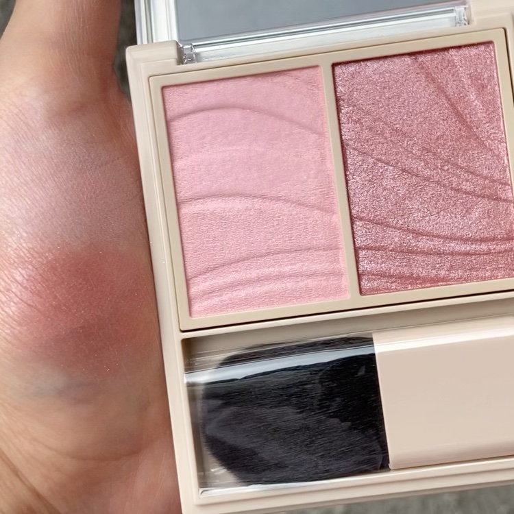 レイヤード フルリ チーク/Visée/パウダーチークを使ったクチコミ（2枚目）