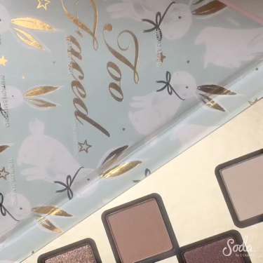 Under the Christmas Tree Christmas Tree Breakaway Makeup Palette and Mascara /Too Faced/メイクアップキットの動画クチコミ2つ目