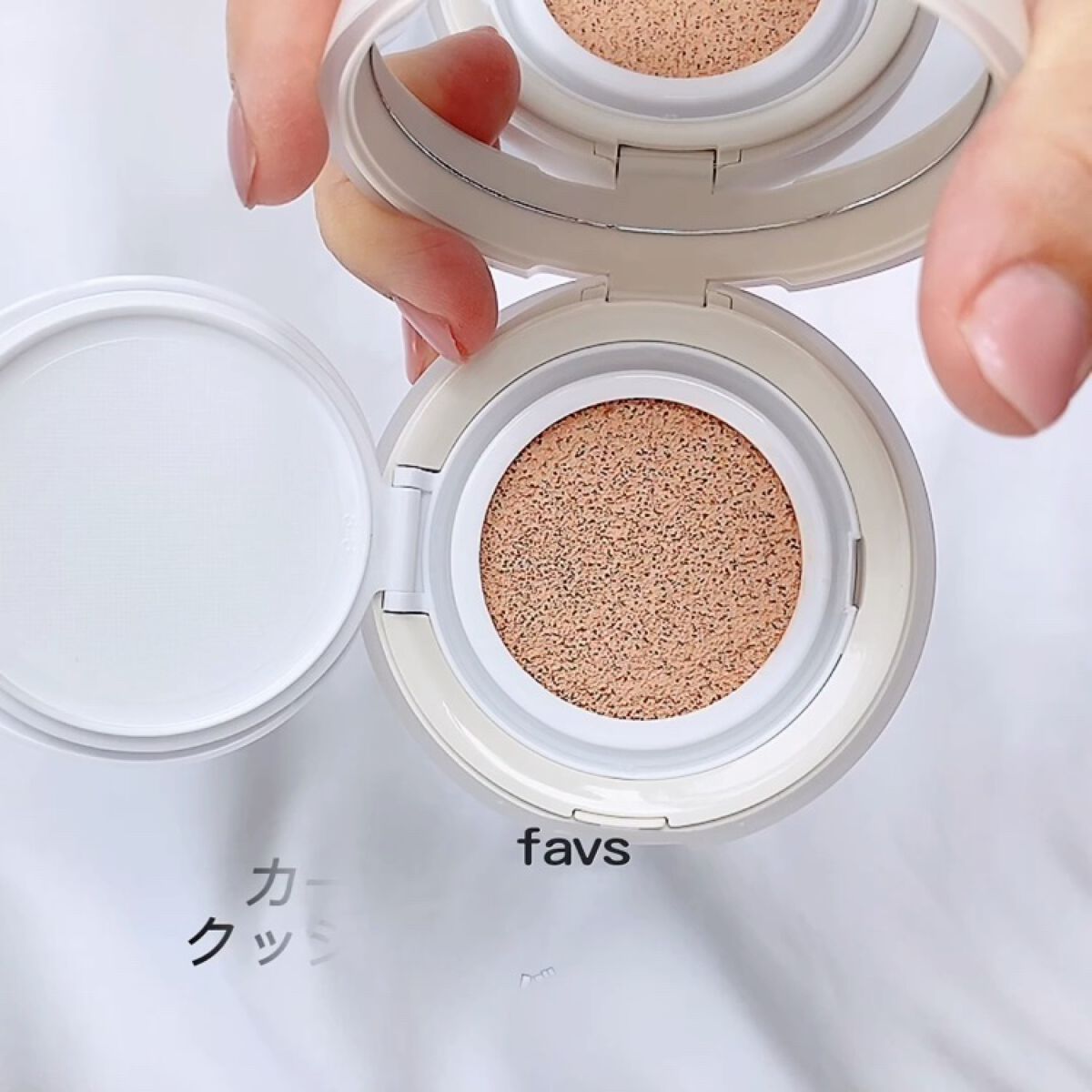 カーミンググロウアップクッションファンデーション/favs/リキッドファンデーションの動画クチコミ1つ目