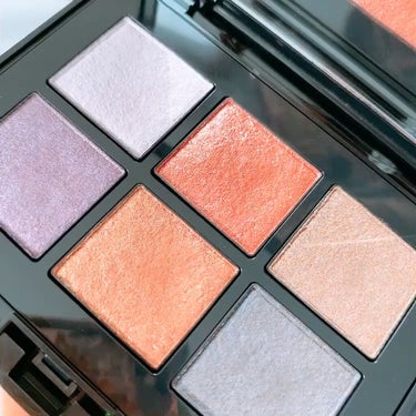 ホリデー アディクション “イリディセント ユーフォリア” EYESHADOW PALLETE L/ADDICTION/メイクアップキットを使ったクチコミ（3枚目）