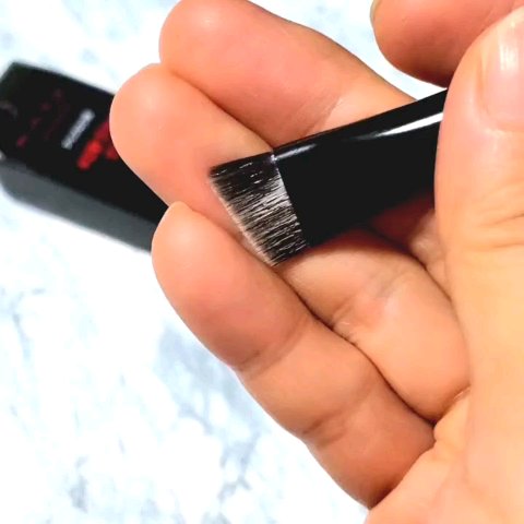 マルチシェーディングブラシ/KATE/メイクブラシを使ったクチコミ（3枚目）