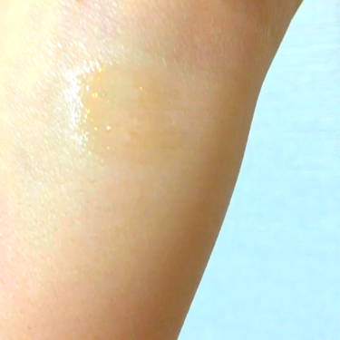 コンフォート リップオイル /CLARINS/リップグロスの動画クチコミ4つ目