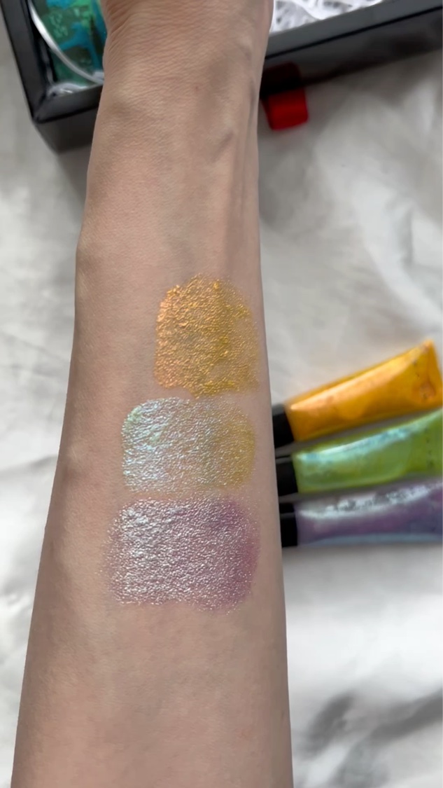 ケイト ミラージェルシャドウ/KATE/ジェル・クリームアイシャドウの動画クチコミ4つ目