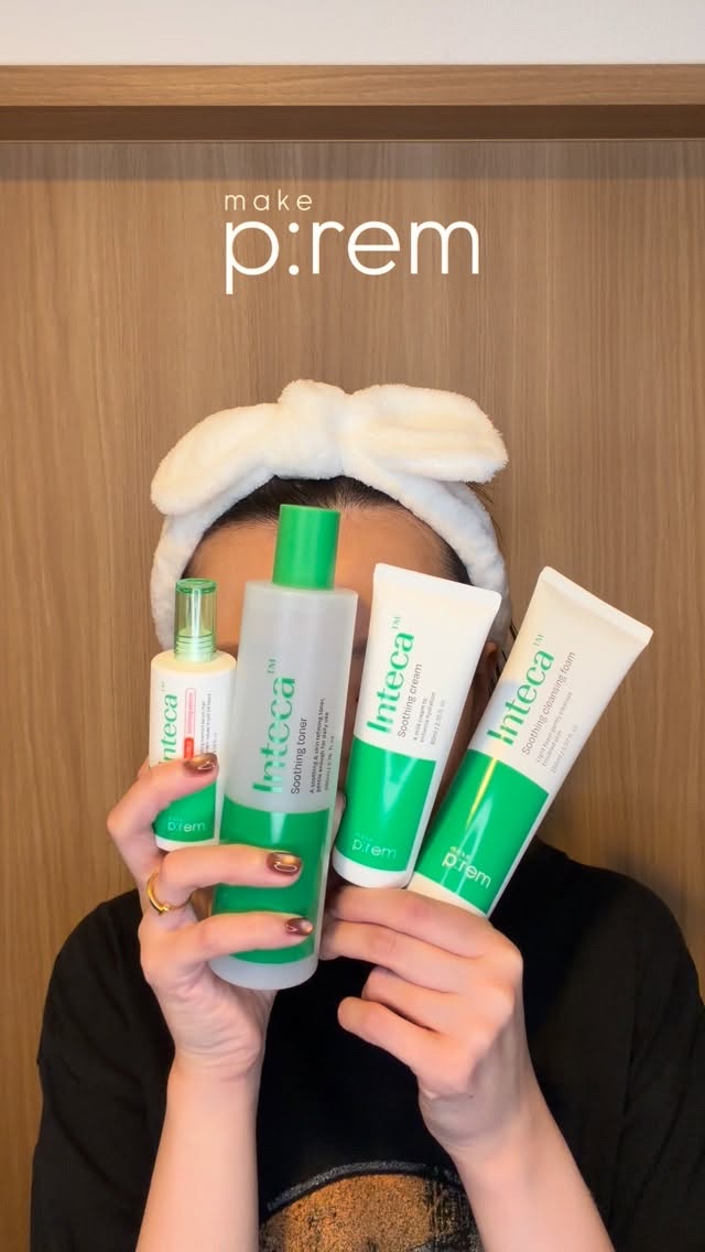 .
.
10月11日から日本店舗販売開始🎉
メイクプレムのトラブル急速鎮静シリーズ🌿

・インテカスージング洗顔フォーム
・インテカスージングトナー
・インテカトラブルスージングセラム
・インテカスージングクリーム

300キロのCIC