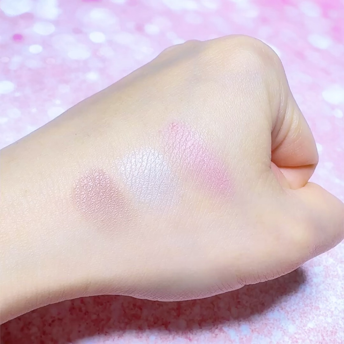 エッセンシャル シャドウ タップ/CLIO/アイシャドウパレットの動画クチコミ1つ目