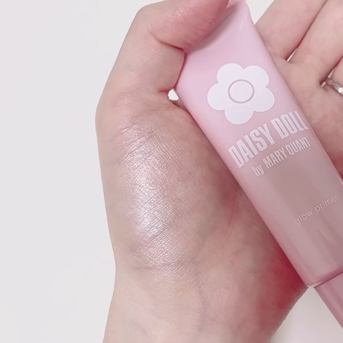 リキッド セラム ファンデーション/DAISY DOLL by MARY QUANT/リキッドファンデーションの動画クチコミ3つ目