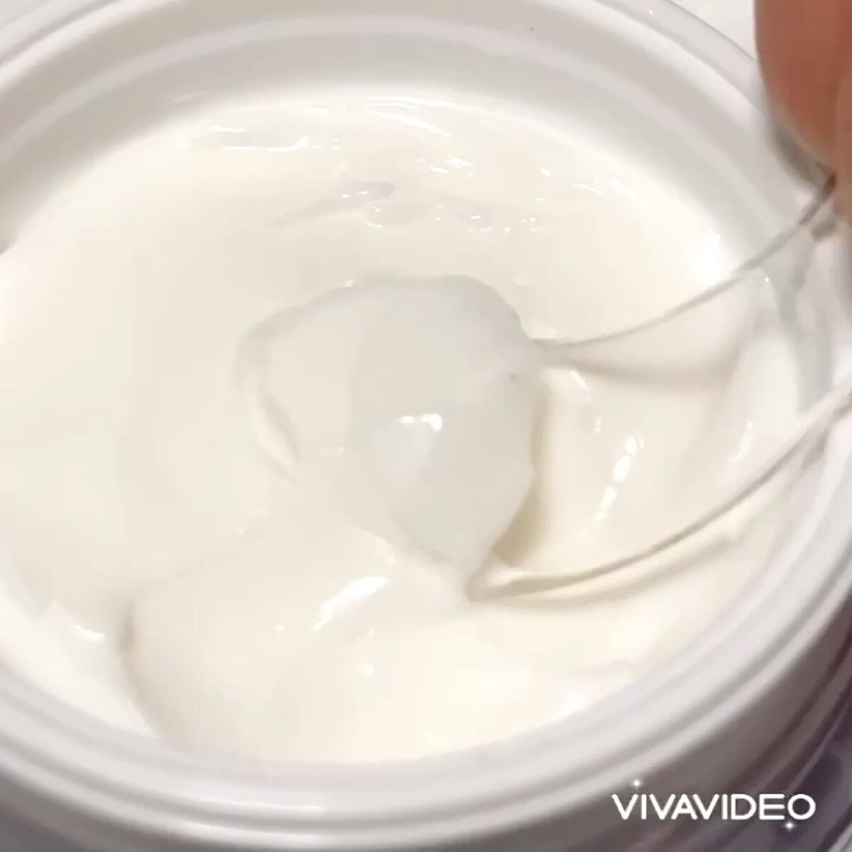 Real Barrier リアルバリア エクストリームクリーム オリジナルのクチコミ「元美容部員 のコスメンがレビュー をお届け💄✨✨
⁡
脱‼️乾燥肌‼️
韓国コスメ🇰🇷
Rea.....」（3枚目）