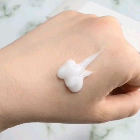 ドクダミ70%スージングクリーム/Anua/フェイスクリームの動画クチコミ5つ目