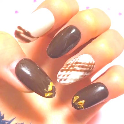 ジェルネイル(ライト対応)/セリア/ジェルネイルの人気ショート動画