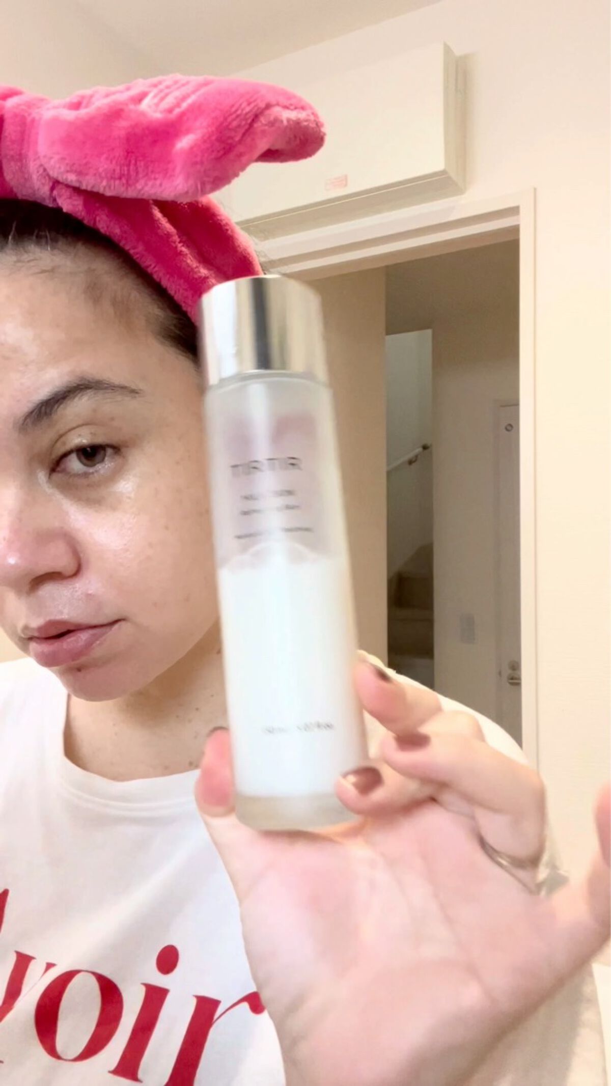 ミルクスキン/TIRTIR(ティルティル)/化粧水の動画クチコミ3つ目