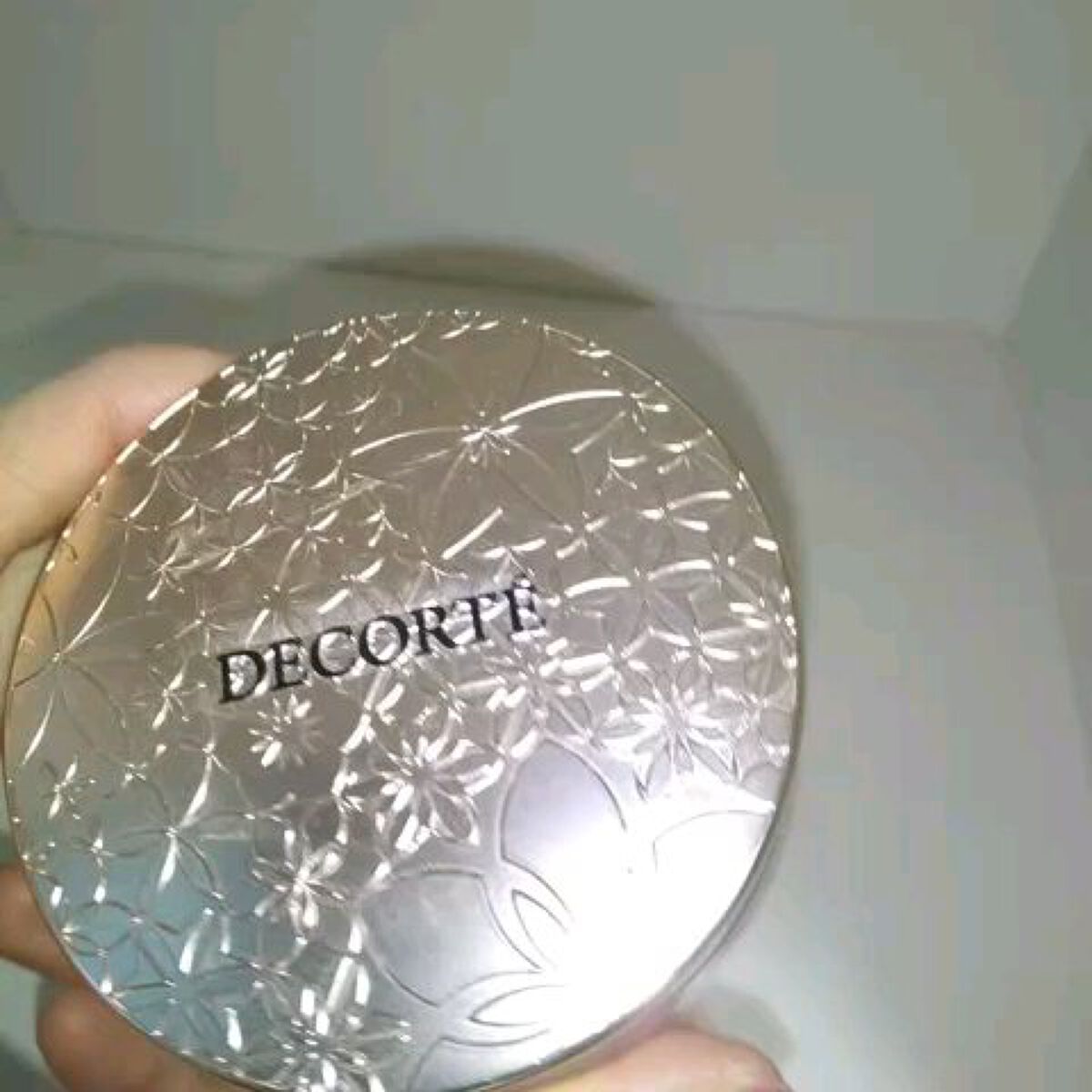 フェイスパウダー/DECORTÉ/ルースパウダーを使ったクチコミ（1枚目）