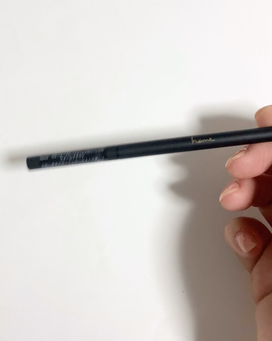 ウォータープルーフ スリムブロウペンシル/heme/アイブロウペンシルの動画クチコミ1つ目