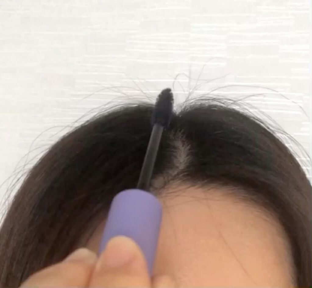 ポイントヘアスティック/ミッシュブルーミン/ヘアジェルの動画クチコミ4つ目