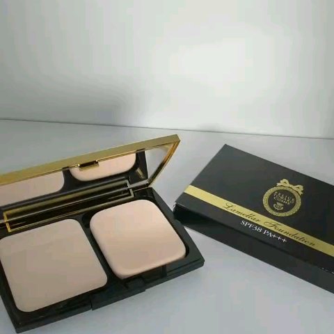 FTC十和子肌  ラメラファンデーション/FTC/パウダーファンデーションを使ったクチコミ（1枚目）