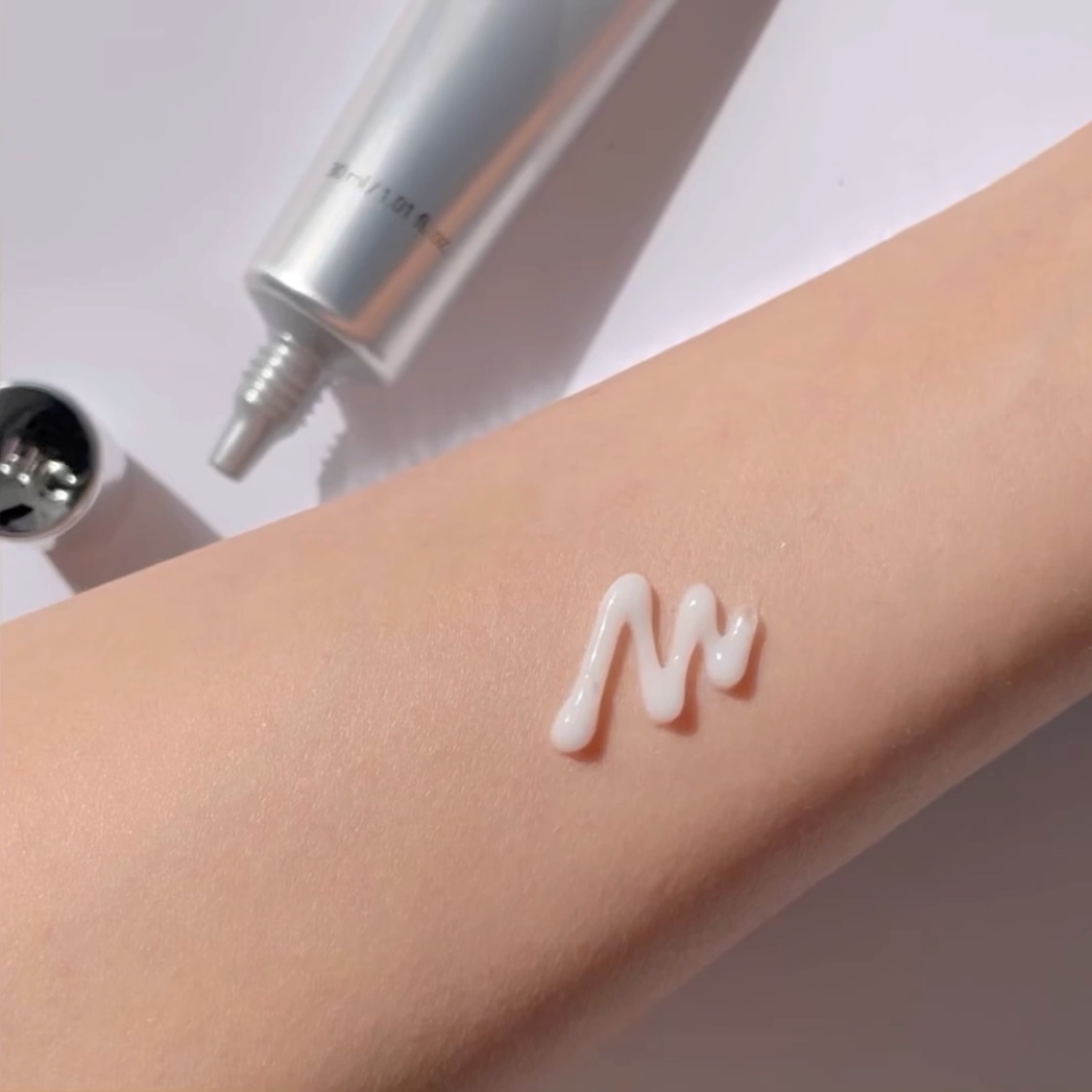 エッセンシャル リアル アイクリーム フォーフェイス/AHC/アイケア・アイクリームを使ったクチコミ（2枚目）